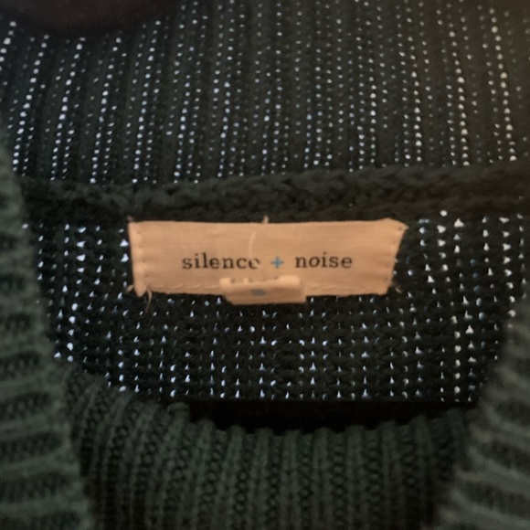 CROPPED MOCK NECK SWEATER - Picture 2 of 4